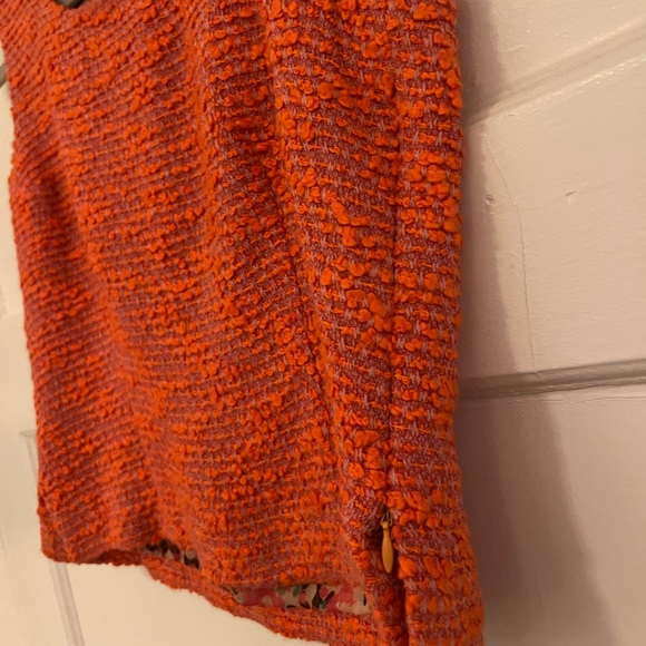 Classic Chanel boucle top - Picture 2 of 6